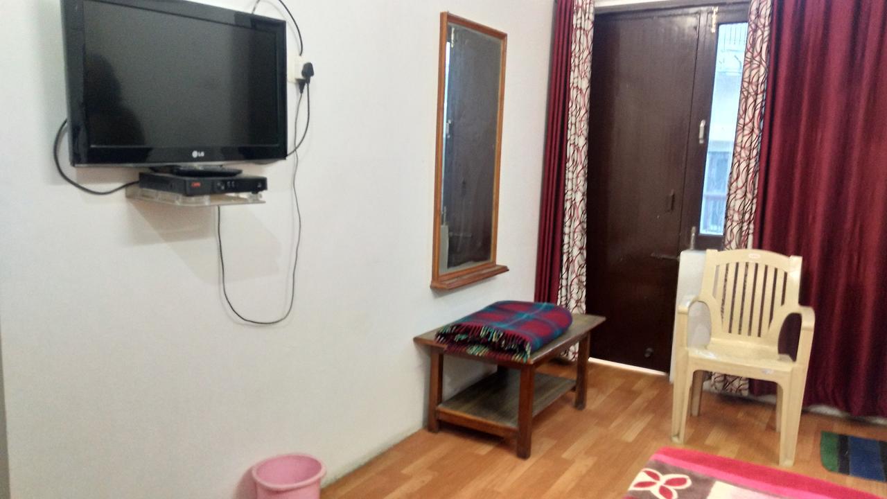 Ishan Paying Guest House Varanasi Eksteriør bilde