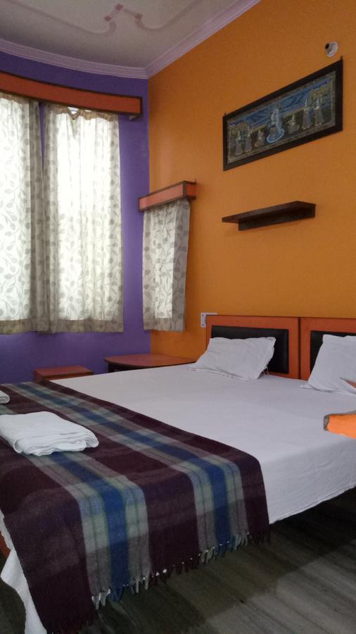 Ishan Paying Guest House Varanasi Rom bilde