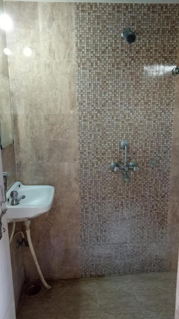 Ishan Paying Guest House Varanasi Eksteriør bilde