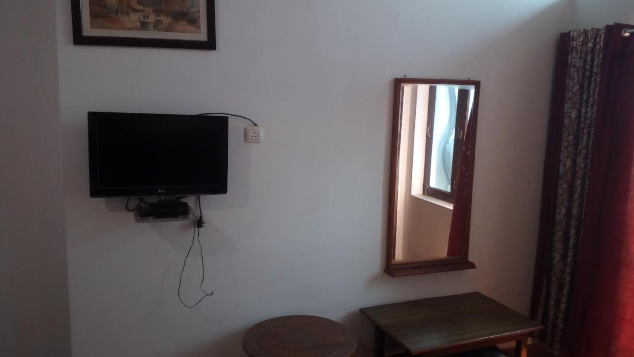 Ishan Paying Guest House Varanasi Eksteriør bilde